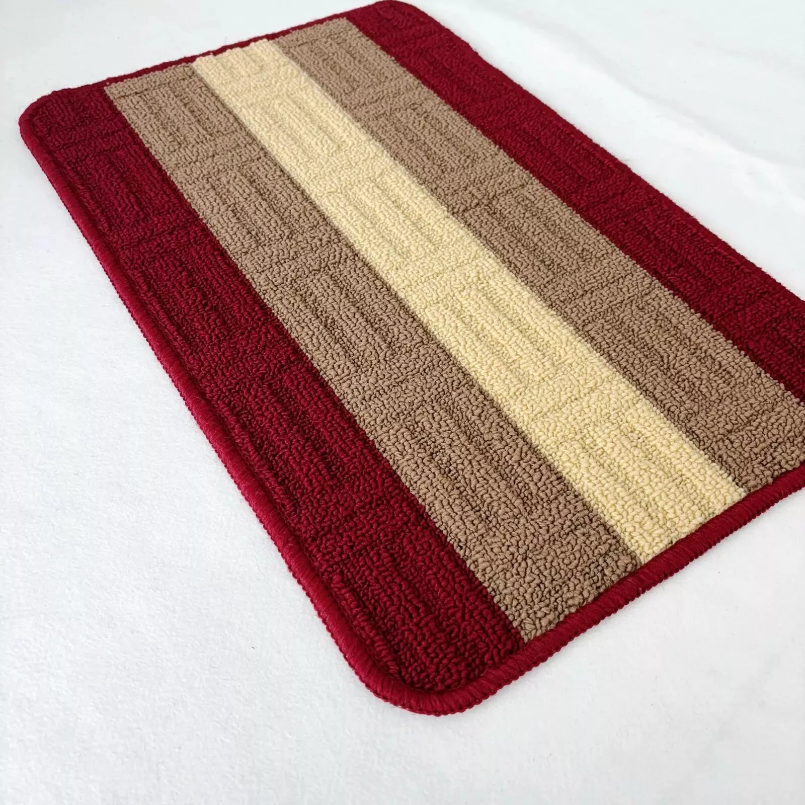 دواسة حمام أمام الحوض – حماية الأرضية من المياه