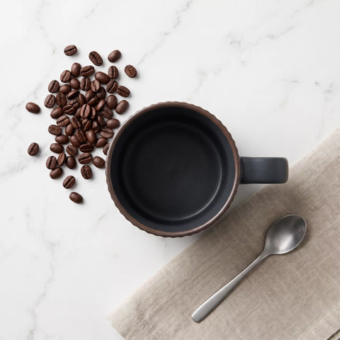 Ribbed Ceramic Mug Set with Metal Stand – 4 Pieces