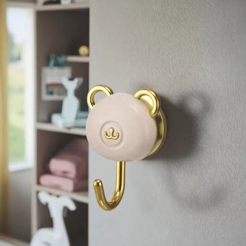 لقطة قريبة لتفصيلة وجه الباندا – تصميم لطيف مناسب لغرف الأطفال