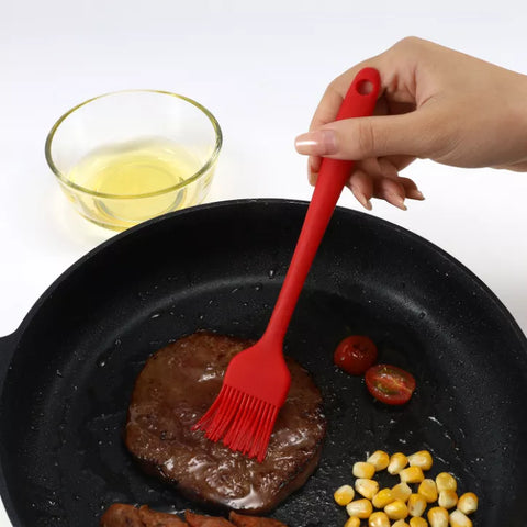 فرشاة سيليكون مقاومة للحرارة ومناسبة للطهي اليومي – Heat Resistant Silicone Brush for Everyday Cooking