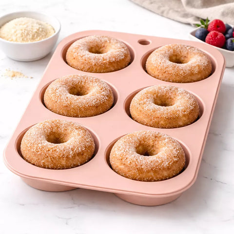 قالب دونات سيليكون مع دونات جاهزة – Silicone Donut Mold with Baked Donuts