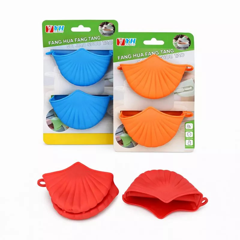 ماسك سيليكون عازل للحرارة قطعتين لون برتقالي – Heat-resistant silicone pot holder set orange by ILVIA