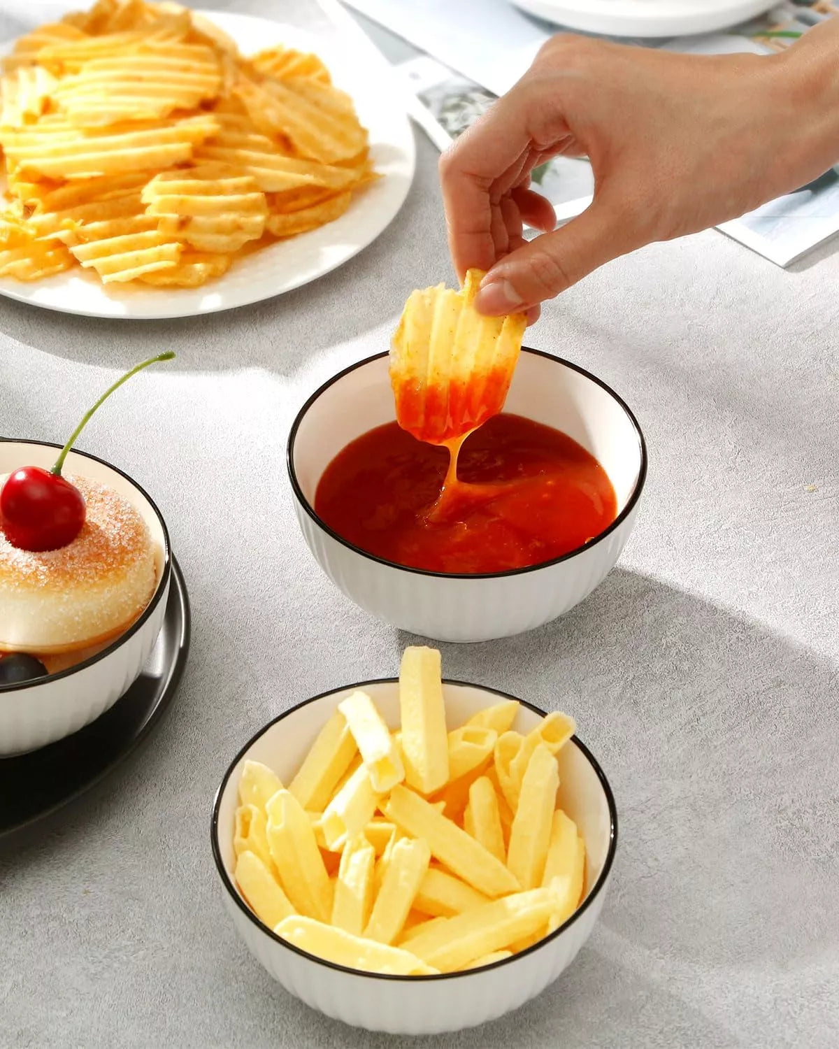 بولة بورسلين صغيرة لتقديم الشوربة – Small porcelain soup bowl