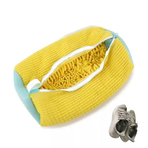 تفاصيل السوستة في كيس غسيل الأحذية مايكروفايبر – Zipper detail of snowflake microfiber shoe washing bag